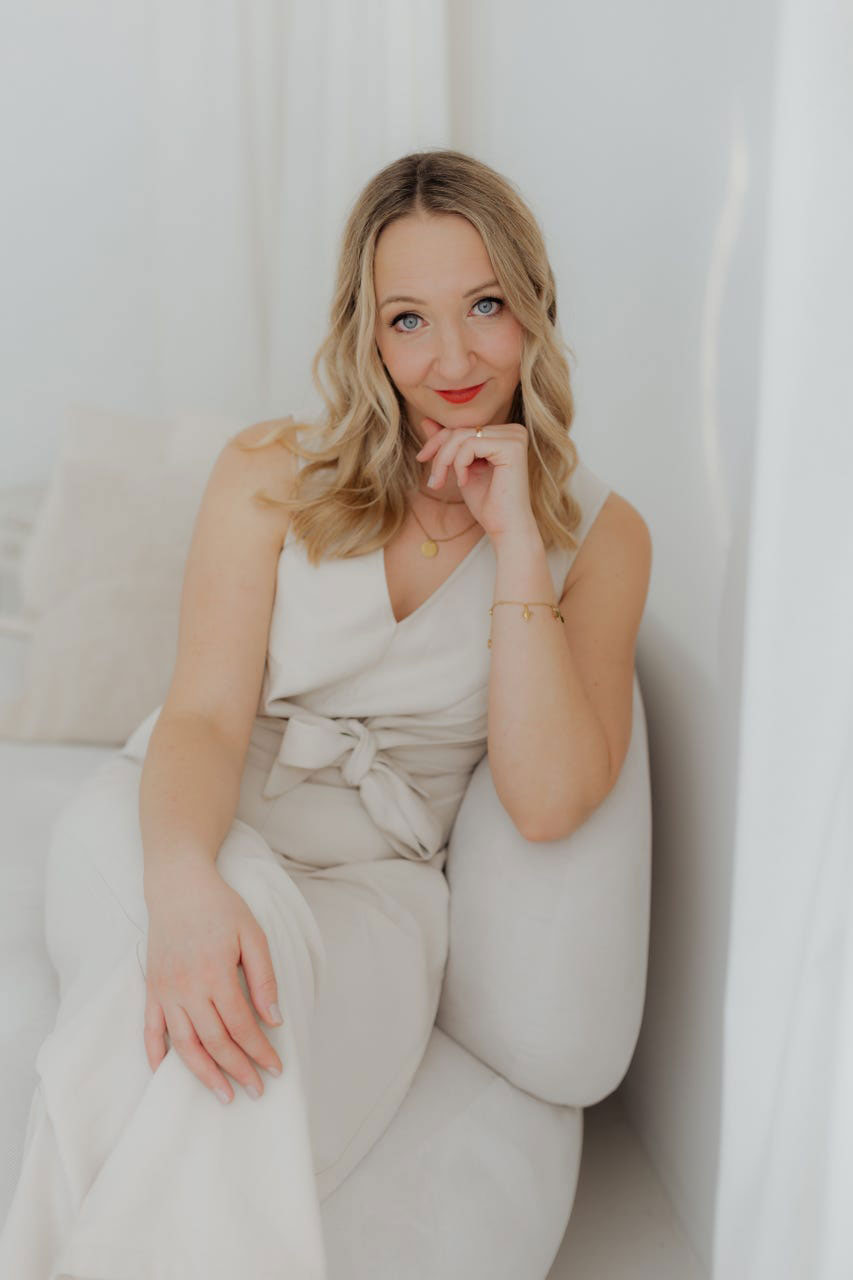 Julia Strobach